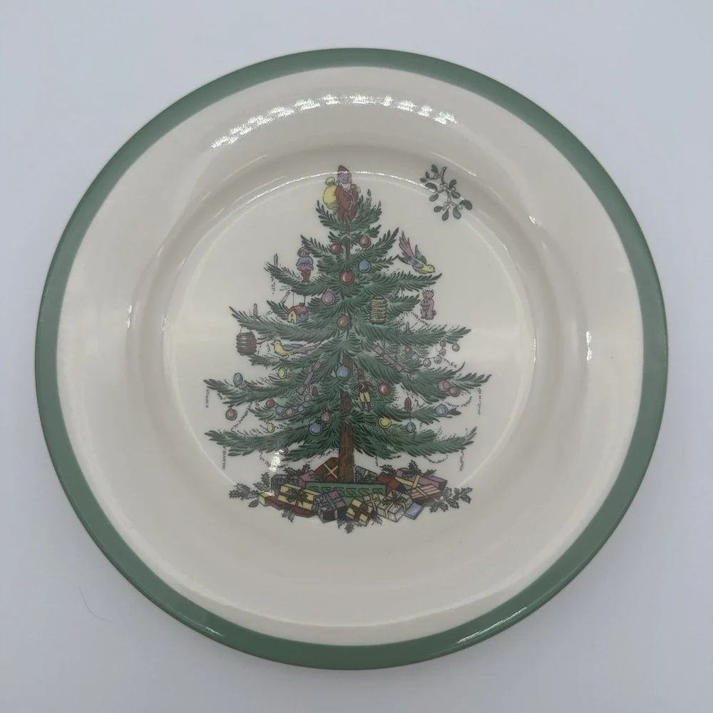 Set Of 4 Vintage Spode Christmas Tree Dessert Salad Plates  (4) 7 3/4